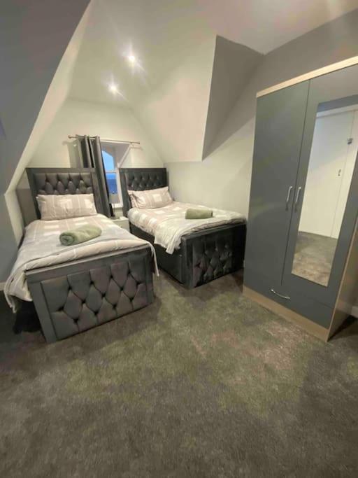 A Modern And Homely